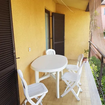 App Mima Apartment Porec